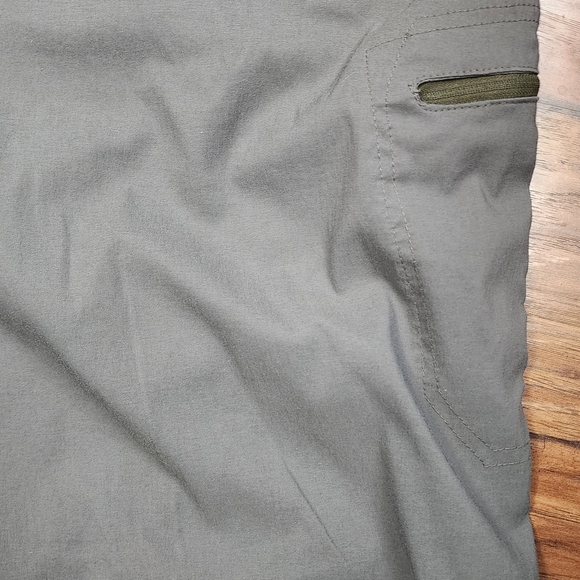 Wrangler Outdoor Performance Cargo Shorts Gray Size 44 - Picture 11 of 14